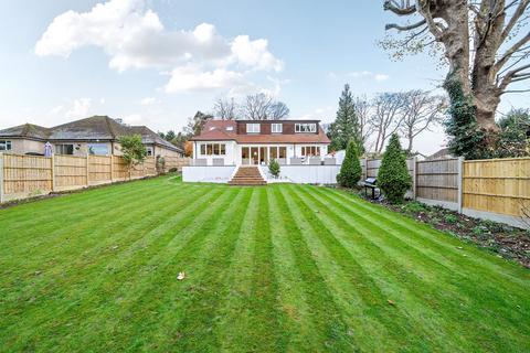 4 bedroom detached bungalow for sale, Tupwood Lane, Caterham CR3