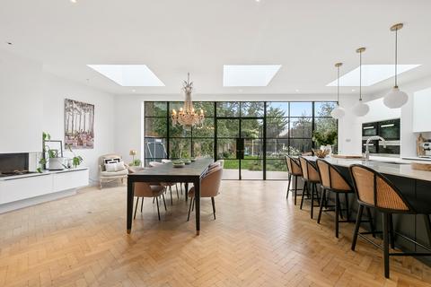 6 bedroom detached house for sale, Wellesley Road, London, W4