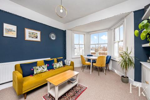 2 bedroom apartment for sale, Medina Villas, Hove