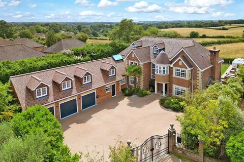 6 bedroom detached house for sale, Priests Paddock, Beaconsfield, Buckinghamshire, HP9