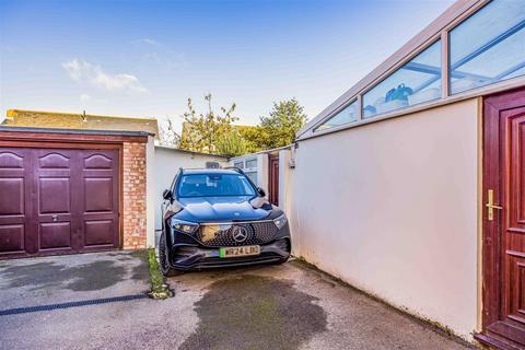 5 bedroom semi-detached house for sale, Torrington Road, Portsmouth PO2