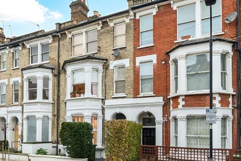 2 bedroom apartment for sale, Davisville Road, London