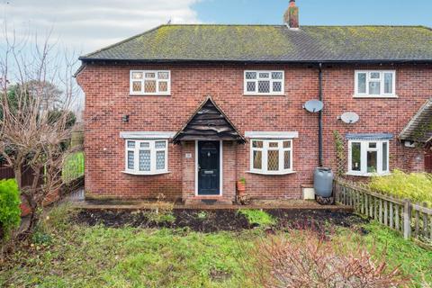 3 bedroom semi-detached house for sale, Woodland Close, Tring