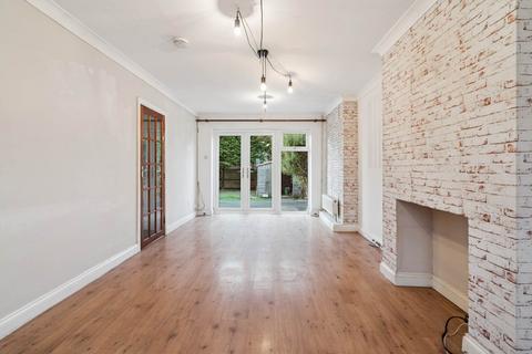 undefined, Woodland Close, Tring