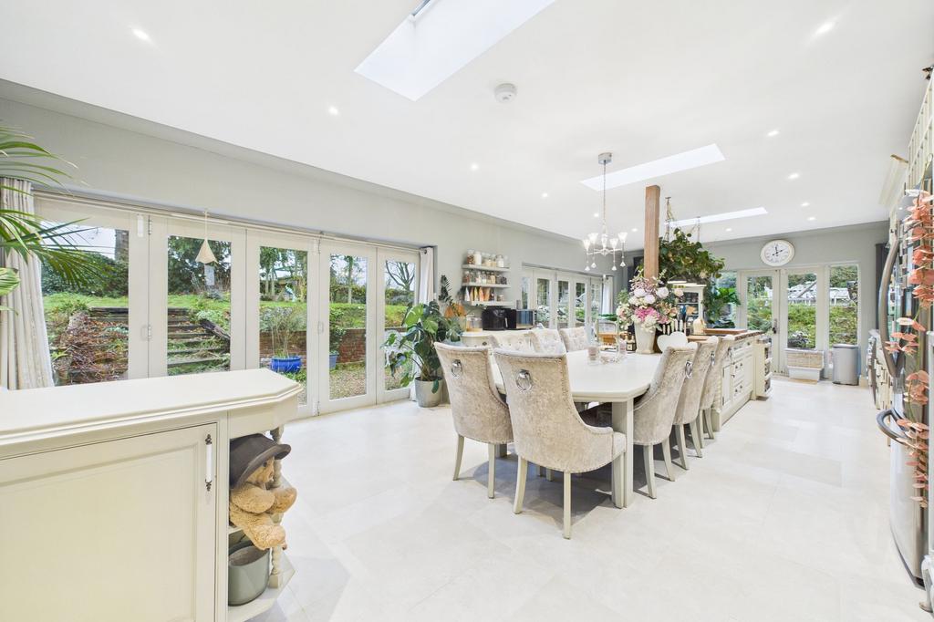 Kitchen / day room