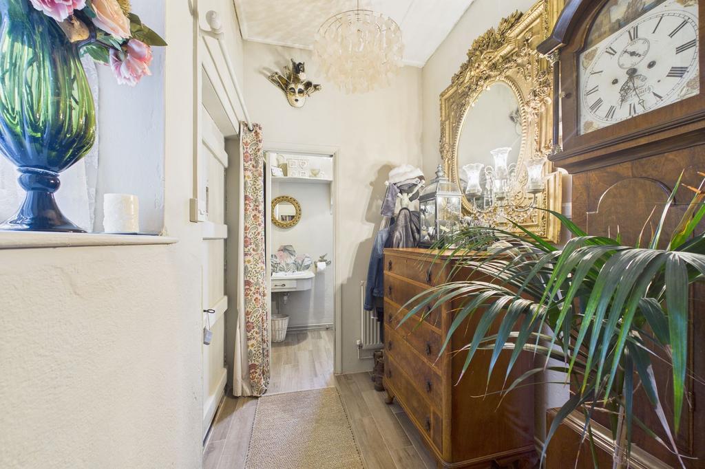 Entrance Hallway