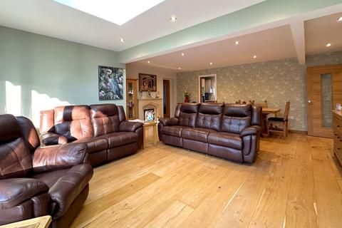 4 bedroom property for sale, Station Road, Balsall Common, CV7