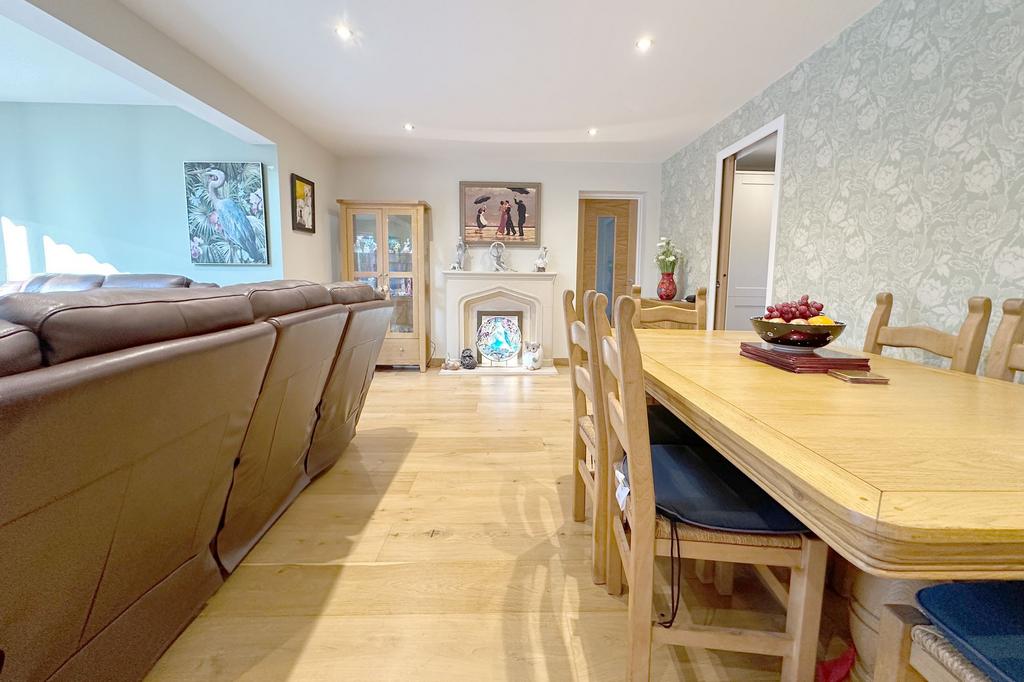 Lounge/diner