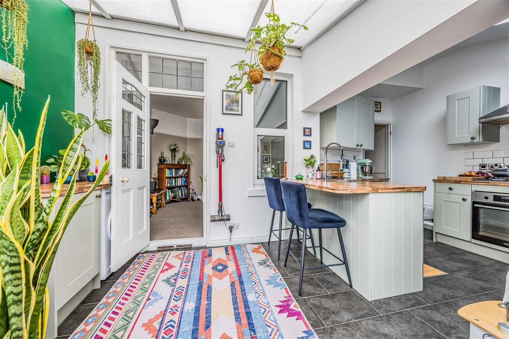 103 Mayles Road, Milton-Small-Portico Marketing-Sol