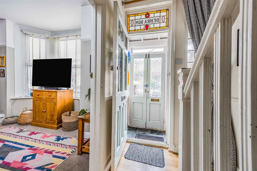103 Mayles Road, Milton-Small-Portico Marketing-Sol