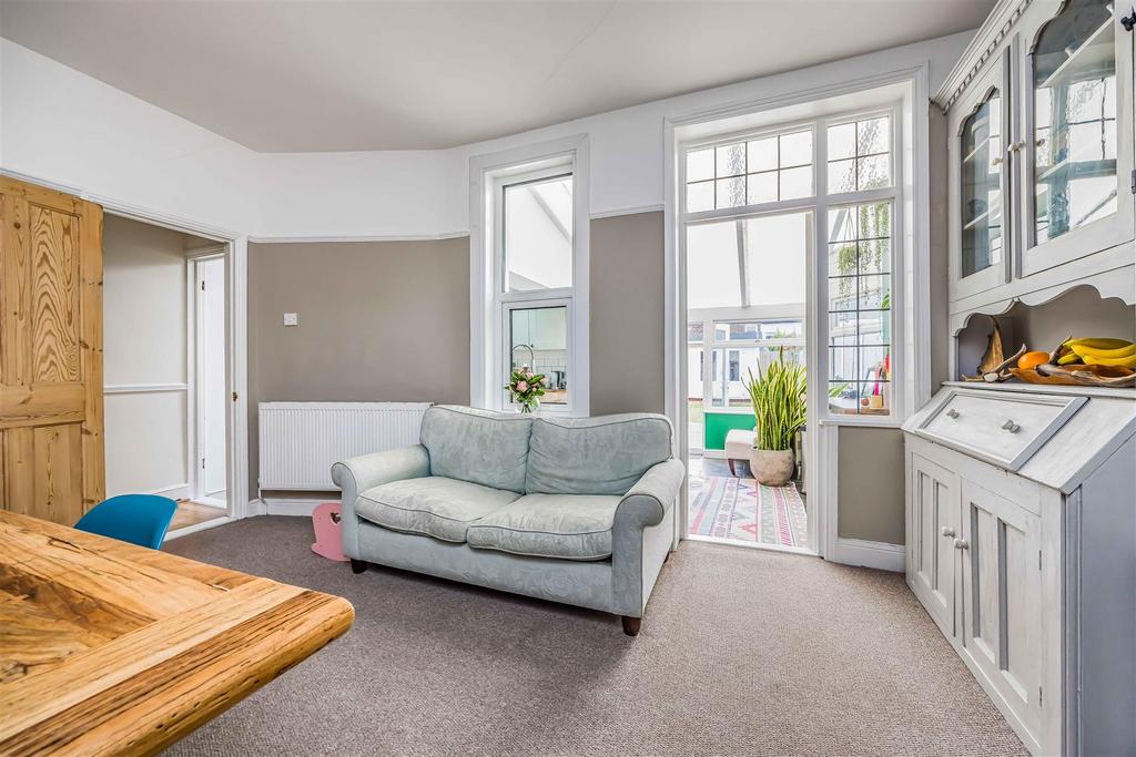 103 Mayles Road, Milton-Small-Portico Marketing-Sol