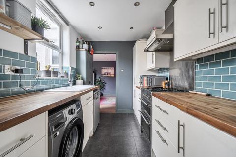 4 bedroom semi-detached house for sale, Binscombe Lane, Godalming, GU7