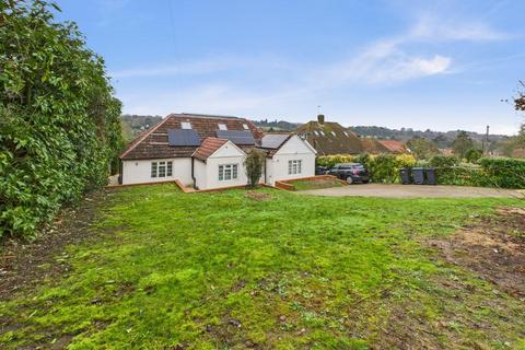 undefined, Woodplace lane, Coulsdon CR5