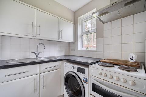 undefined, Chisbury Close, Bracknell, Berkshire