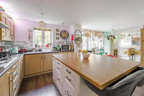 5 bedroom detached house for sale, Taylors Lane, Old Catton