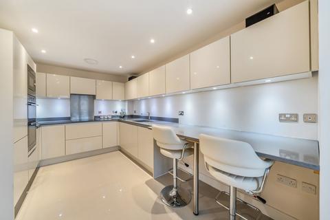 3 bedroom detached house for sale, Sycamore Mews, Caterham CR3