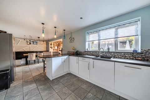 4 bedroom detached house for sale, Plough Lane, Shefford, SG17