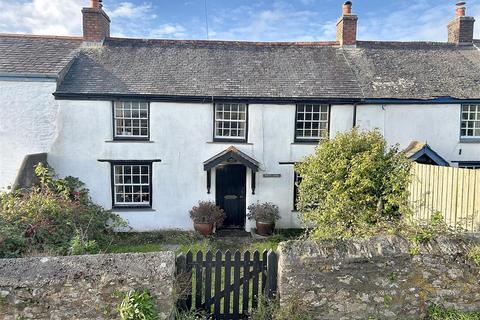undefined, Veryan Green