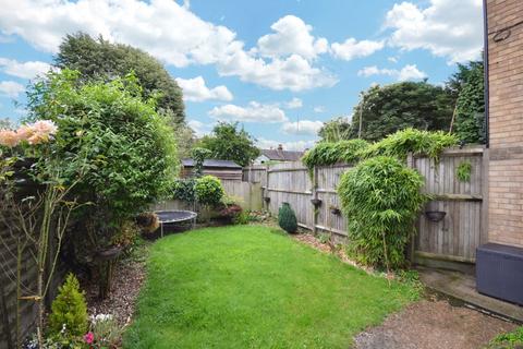 2 bedroom terraced house for sale, College Road, Bromley