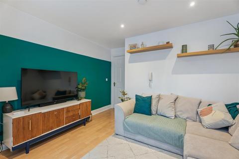1 bedroom apartment for sale, Gilbert Mews, Leighton Buzzard, Bedfordshire