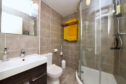 1 bedroom flat for sale, Elton Park, Watford WD17