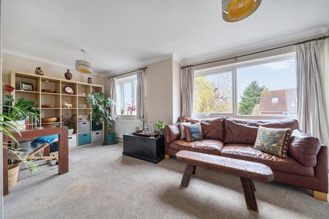 4 bedroom terraced house for sale, Romney Drive, Bromley