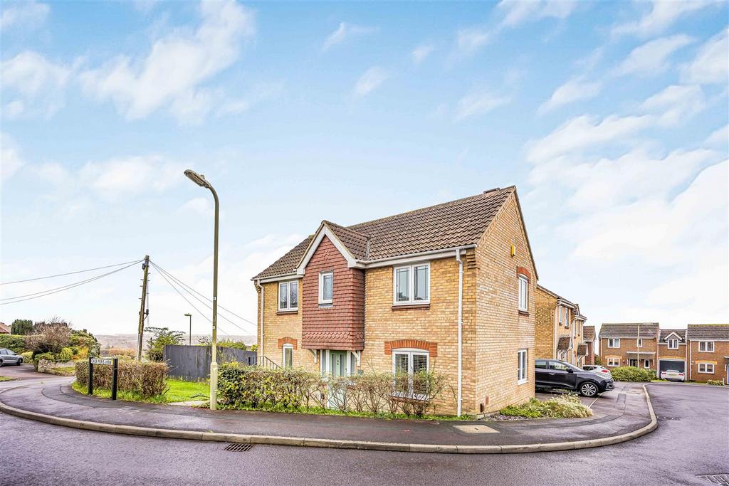 1 Caer Peris View, Portchester-Small-Portico Market