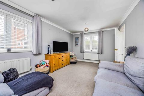 3 bedroom detached house for sale, Caer Peris View, Fareham PO16