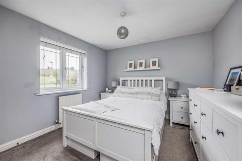 3 bedroom detached house for sale, Caer Peris View, Fareham PO16