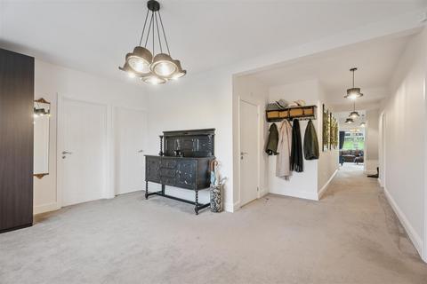 5 bedroom detached bungalow for sale, Leighton Road, Edlesborough, Buckinghamshire
