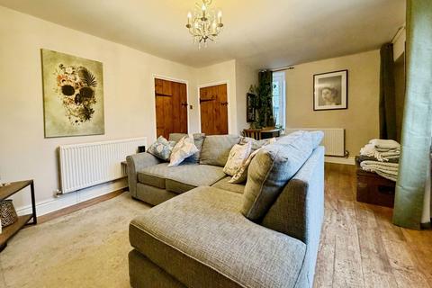 2 bedroom end of terrace house for sale, Bath BA1
