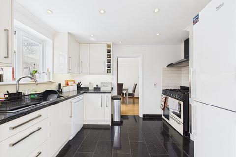3 bedroom semi-detached house for sale, Maple Way, Coulsdon CR5