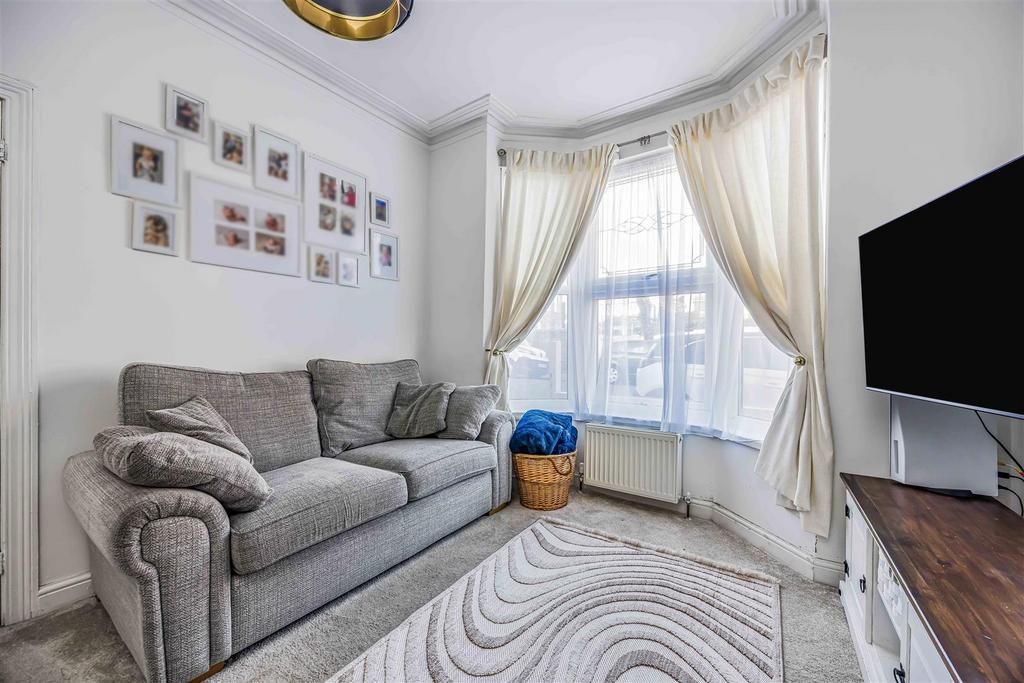 30 Wymering Road, Copnor-Small-Portico Marketing-So