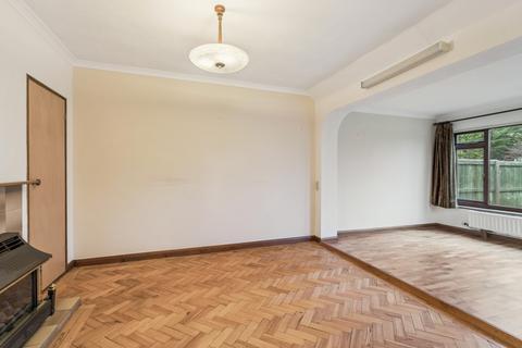 undefined, Latimer Close, Little Chalfont