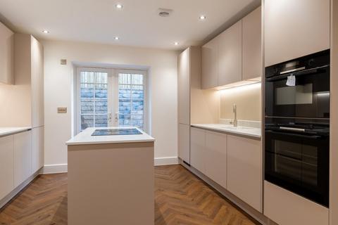 3 bedroom semi-detached house for sale, Oakwell Place, Leeds LS8