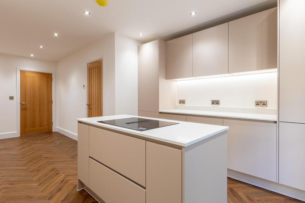 Show-Home-18.jpg