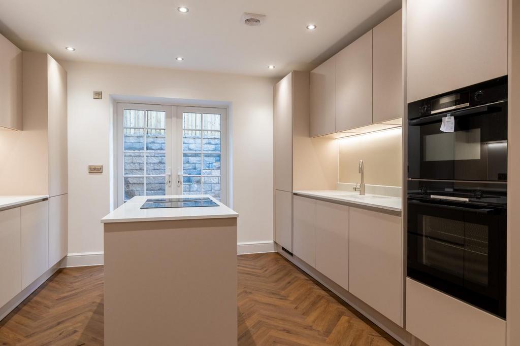 Show-Home-17.jpg