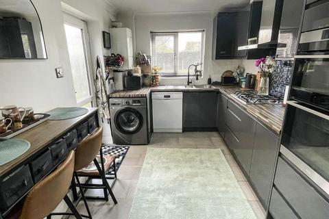 3 bedroom detached house for sale, Ventura Close, Methwold IP26