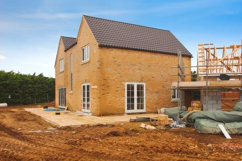 4 bedroom detached house for sale, Pipistrelle Drive, King's Lynn PE33