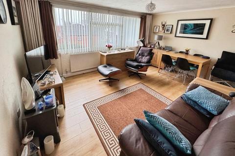 2 bedroom apartment for sale, Remburn Gardens, Warwick