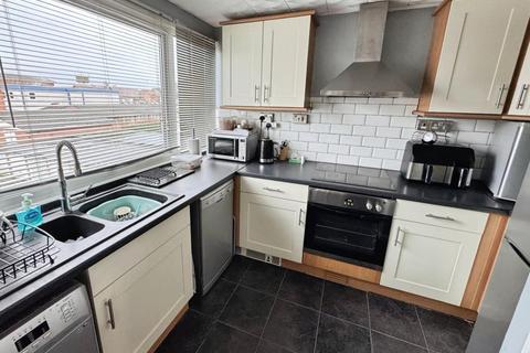 2 bedroom apartment for sale, Remburn Gardens, Warwick