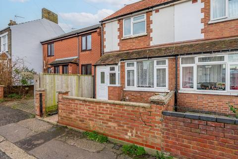 3 bedroom end of terrace house for sale, Trafalgar Road West, Gorleston