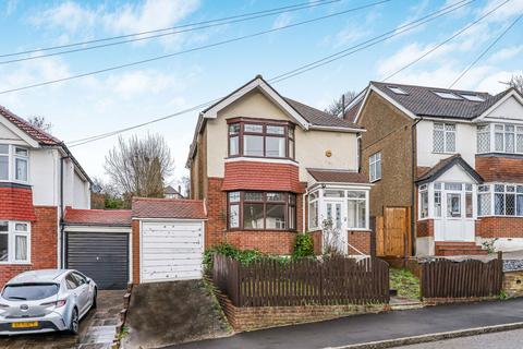 undefined, Mead Way, Coulsdon, CR5 1PQ
