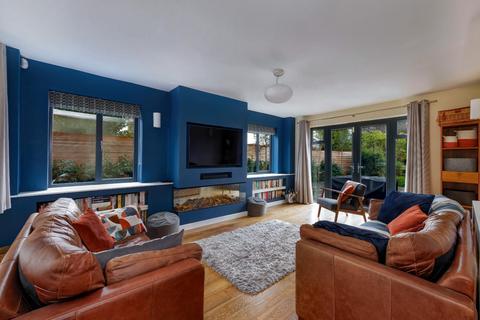5 bedroom detached house for sale, Wellesbourne Road, Barford, Warwick
