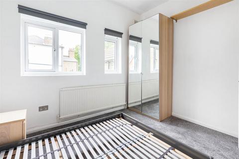1 bedroom flat for sale, Oakfield Road, Stroud Green