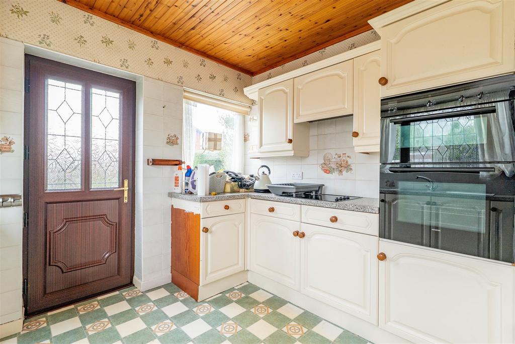Kitchen§