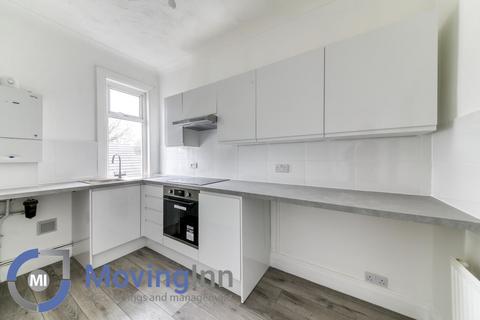 2 bedroom flat for sale, Hither Green Lane, Hither Green, SE13 6TT