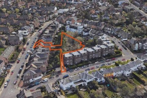 undefined, 53 Pembroke Road, N10 2HX
