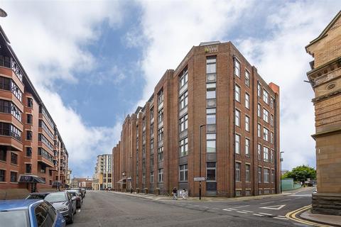 2 bedroom flat for sale, Centralofts, Waterloo Street, City Centre, Newcastle upon Tyne