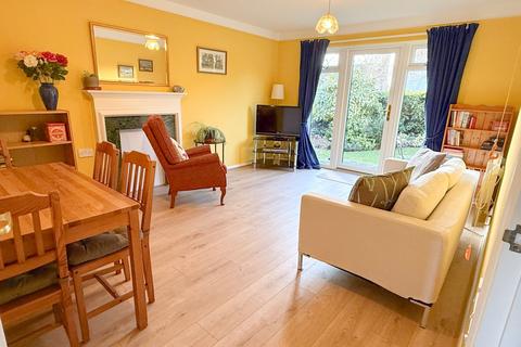 undefined, Marshalls Court, Speen, Newbury, RG14